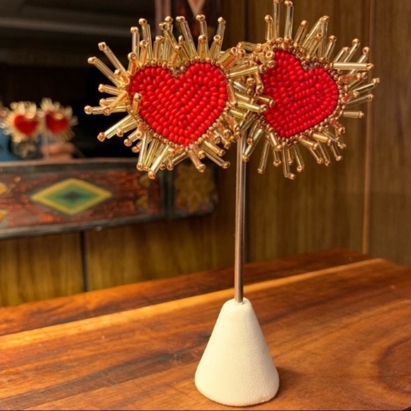 Seed Beaded Funky Felt Back Heart Earrings in Red - Picture 3 of 7